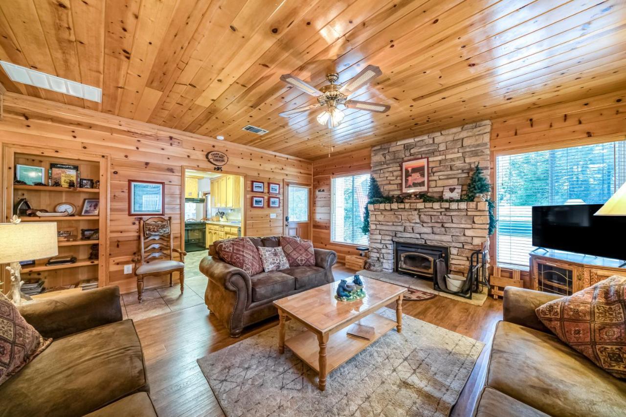Black Bear Cabin Bass Lake Εξωτερικό φωτογραφία