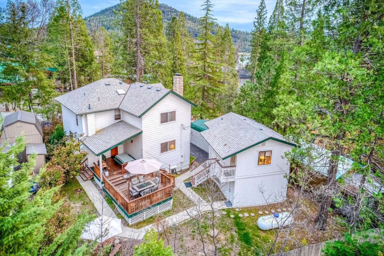 Black Bear Cabin Bass Lake Εξωτερικό φωτογραφία