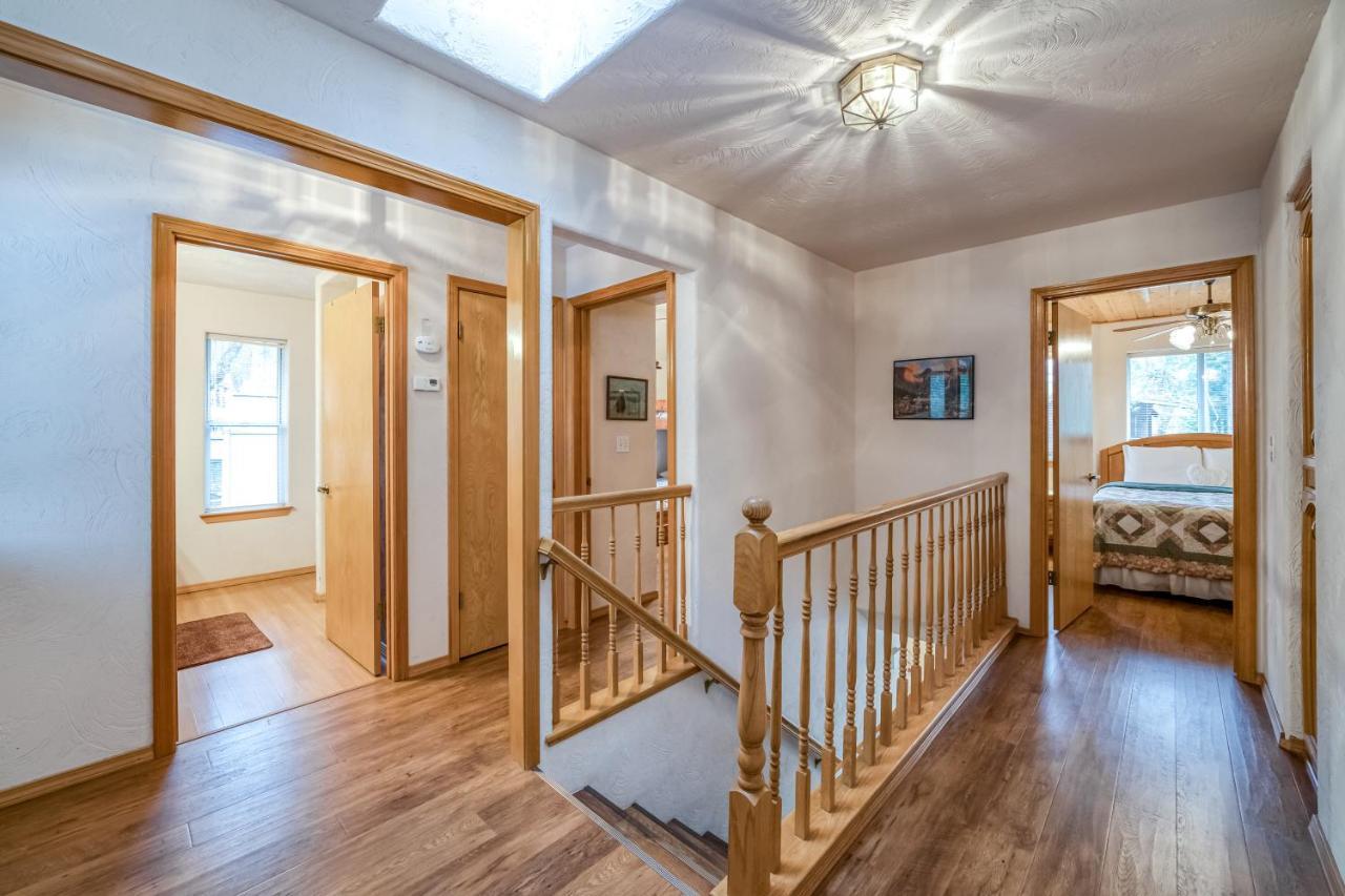 Black Bear Cabin Bass Lake Εξωτερικό φωτογραφία