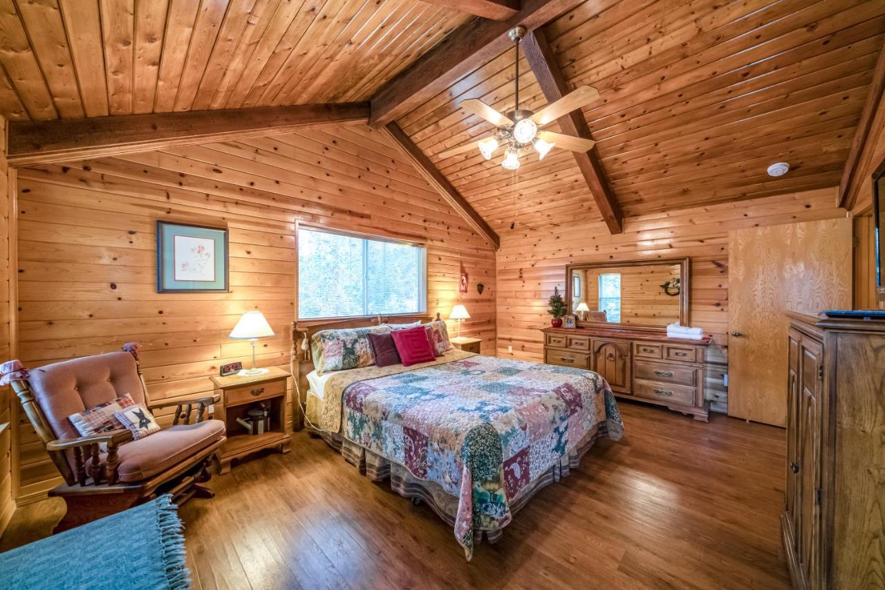Black Bear Cabin Bass Lake Εξωτερικό φωτογραφία