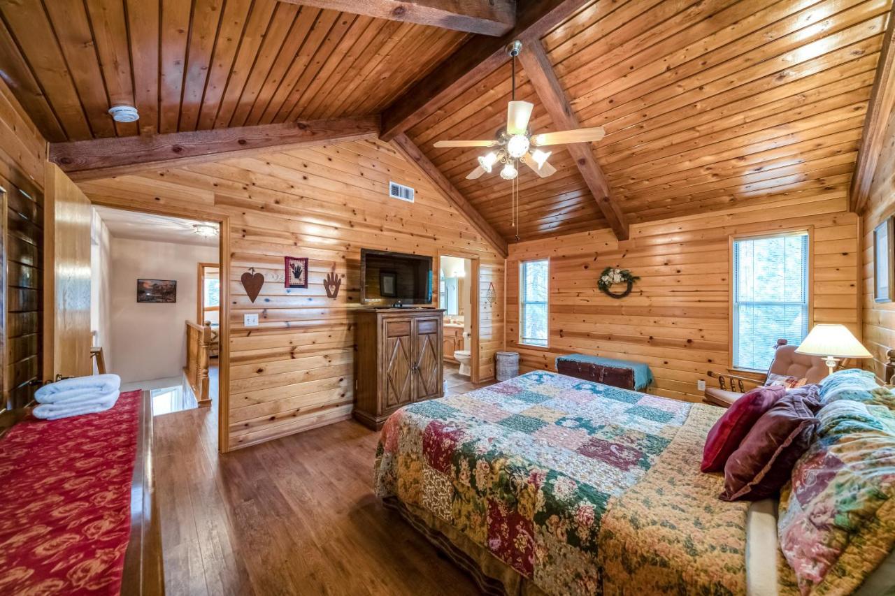 Black Bear Cabin Bass Lake Εξωτερικό φωτογραφία