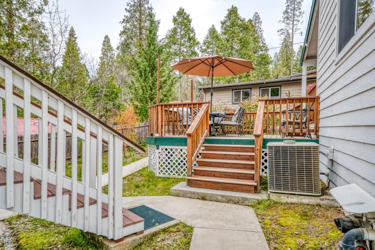 Black Bear Cabin Bass Lake Εξωτερικό φωτογραφία
